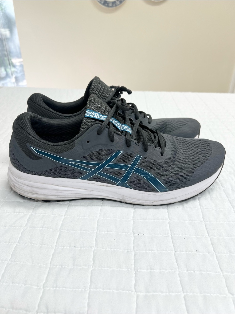 Asics Men’s Patriot Gray Blue Athletic Trail Running Shoes Size 14